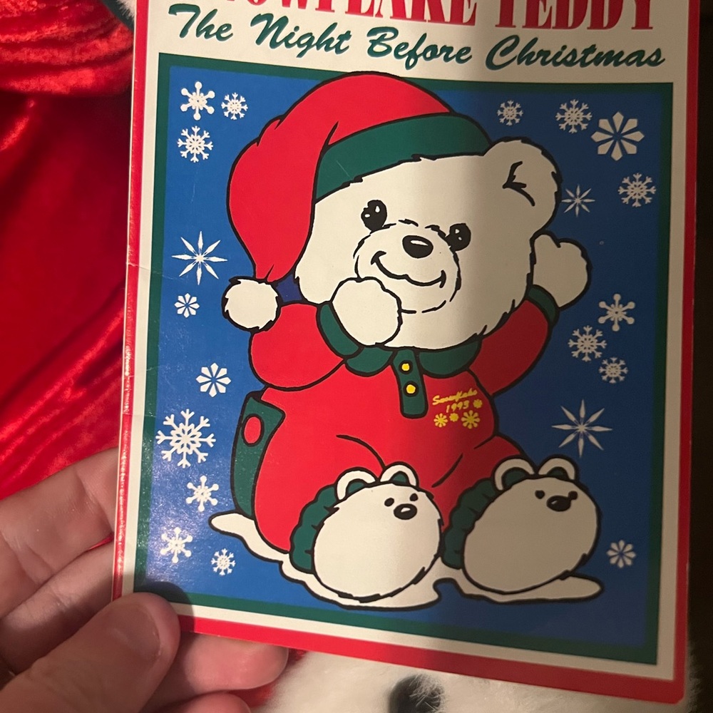 Snowflake 1993 Christmas Bear W/ Book - Picture 5 of 8